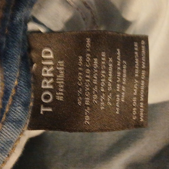 Torrid Light Blue Wide Leg Jeans - Picture 5 of 6